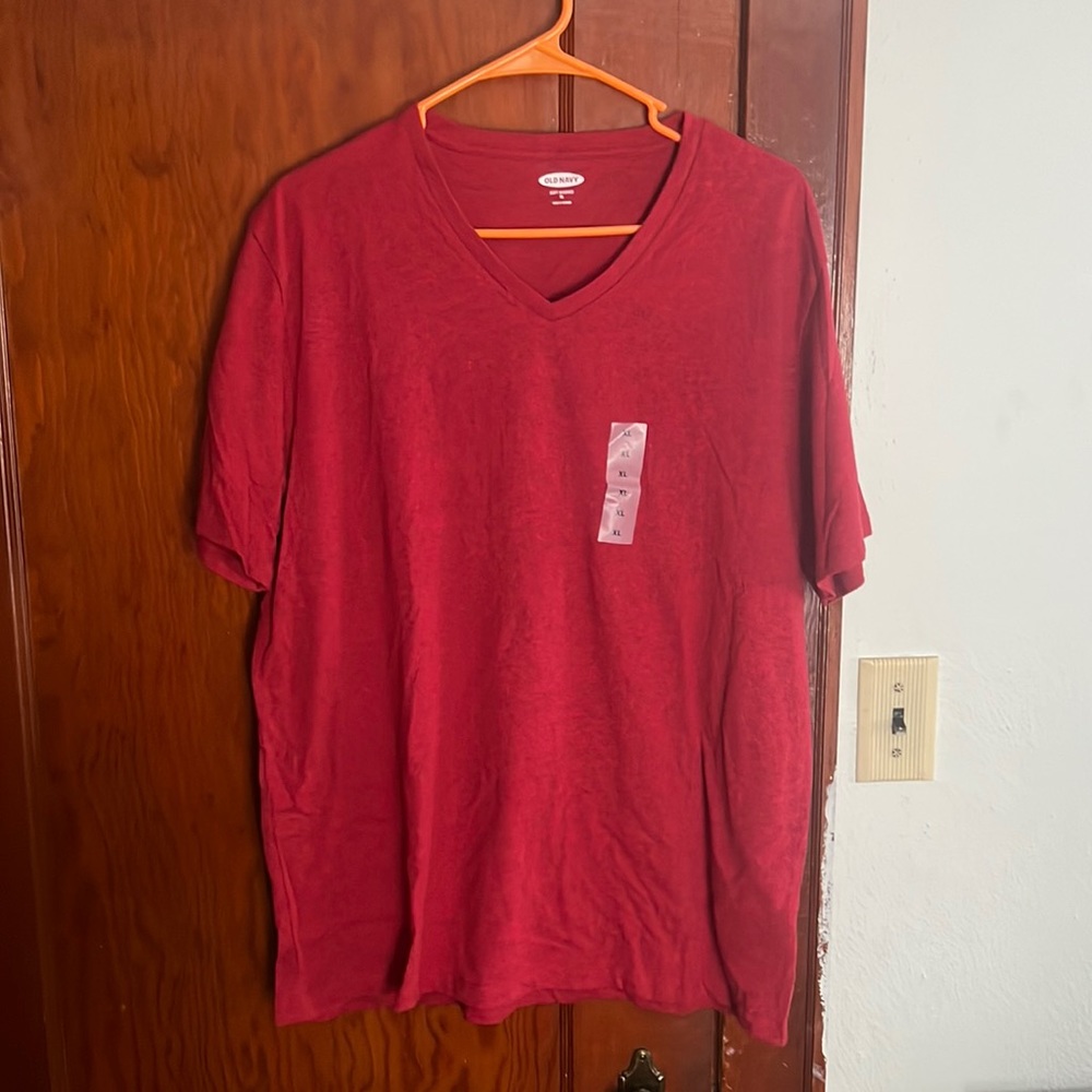 Old Navy - Men’s Soft Washed V Neck T Shirt - Size XL - NEW WITH TAGS